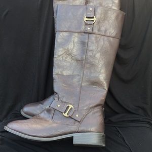 Brown Tall Boots (8.5W)